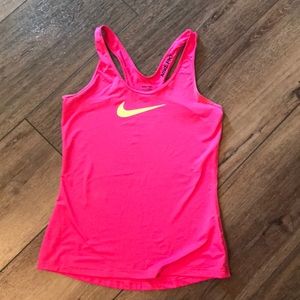 NIKE PRO workout tank